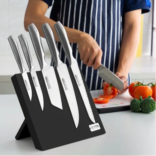 Midnight Magnetic Knife Block - Stylish Knife Holder With Super Strength Magnets- Black