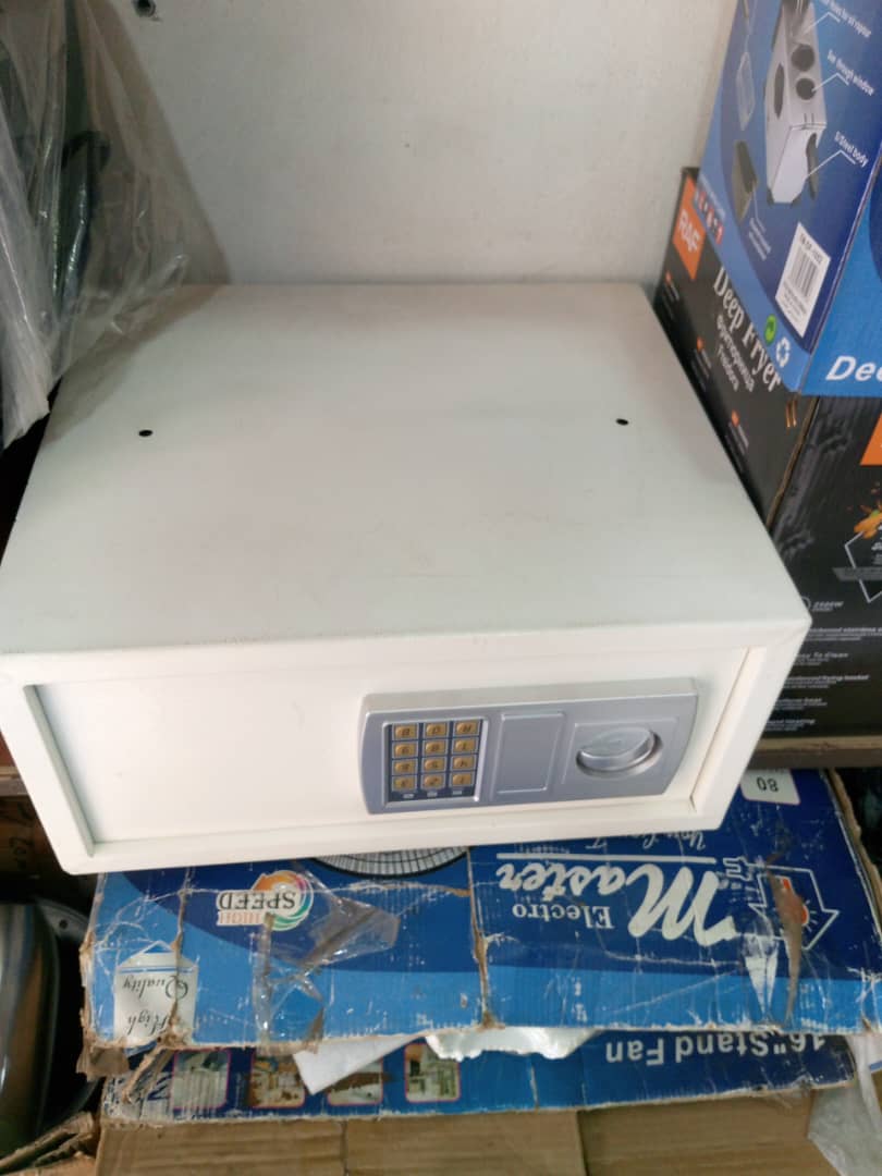 Digital Electronic Safe Box  & Key Lock/Unlock Security Safes Mini Electronic Password Deposit Box with Keypad for Office Hotel Business Jewelry Cash Money Valuables Storage- Multicolor