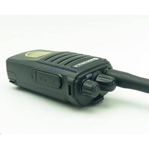 Motorola Wireless MT-X3 Long Range Walkie Talkie Two Way Radio Professional UHF FM Handheld Transceiver 8W